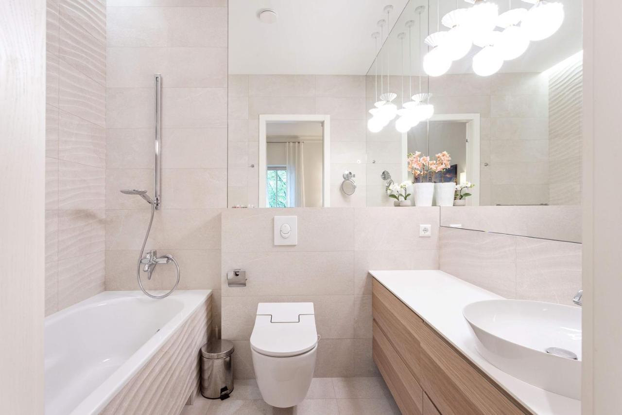 Jogailos Residence Peaceful Old Town Luxury 3 Bdr, 2 Bthr, Free Garage, Top-Speed Wifi Vilnius Exterior photo